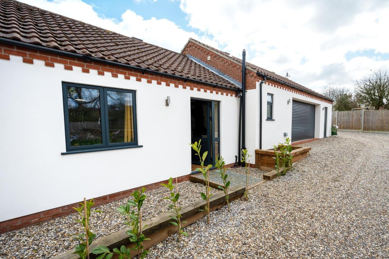Little House - Perfect For Exploring The Broads Villa Acle Екстериор снимка